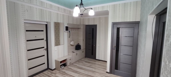 Сдаю 3-к квартиру (103 м²) в Бишкеке