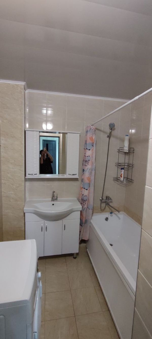 Сдаю 3-к квартиру (103 м²) в Бишкеке