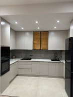Продаю 2-к квартиру (68 м²) в Бишкеке
