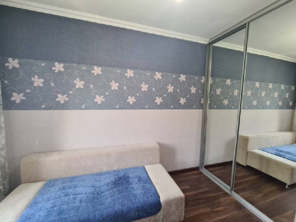 Продаю 3-к квартиру (80 м²) в Бишкеке