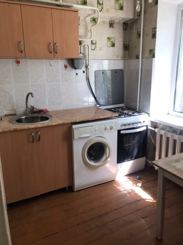 Продаю 1-к квартиру (35 м²) в Бишкеке