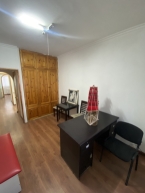 Продаю 3-к квартиру (90 м²) в Бишкеке
