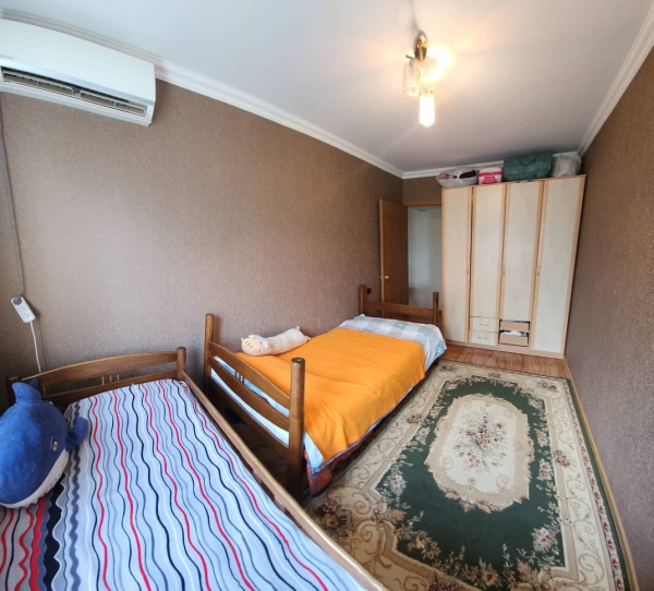 Продаю 2-к квартиру (46 м²) в Бишкеке