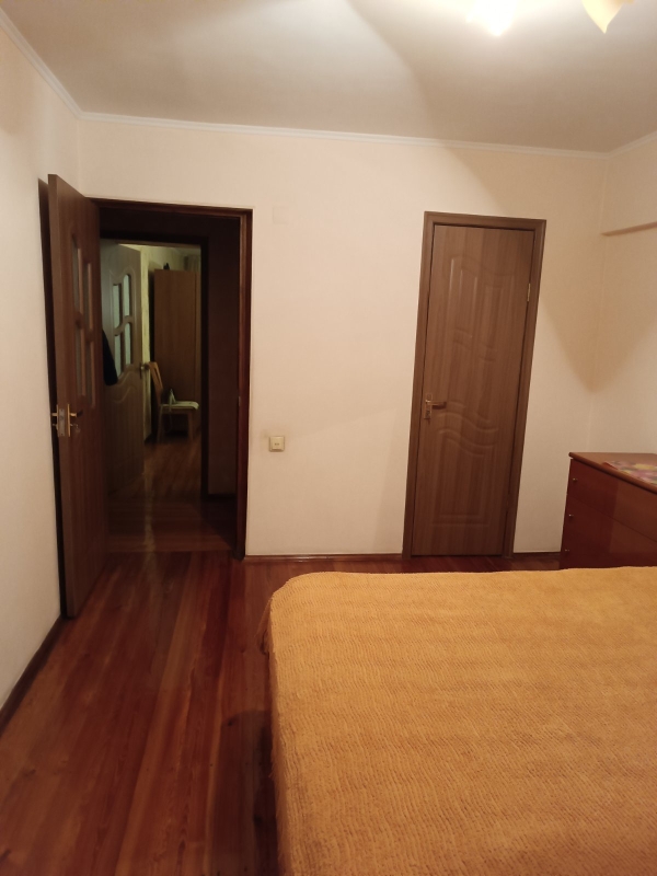 Продаю 2-к квартиру (48 м²) в Бишкеке