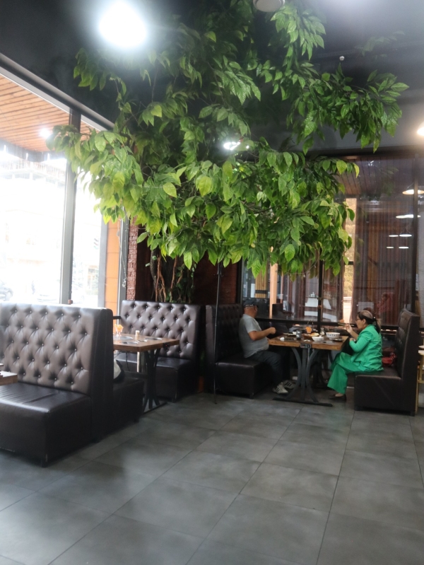 Продаю -к помещение (280 м²) в Бишкеке
