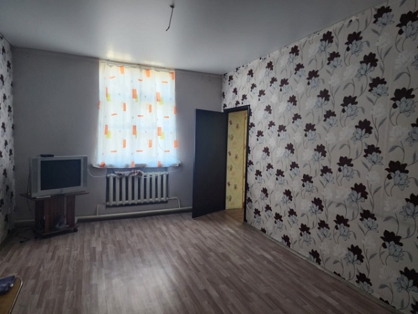 Продаю 3-к квартиру (58.2 м²) в Бишкеке