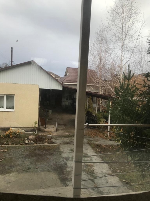 Продаю 5-к дом (250 м²) в Бишкеке