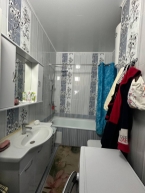 Продаю 4-к квартиру (118 м²) в Бишкеке