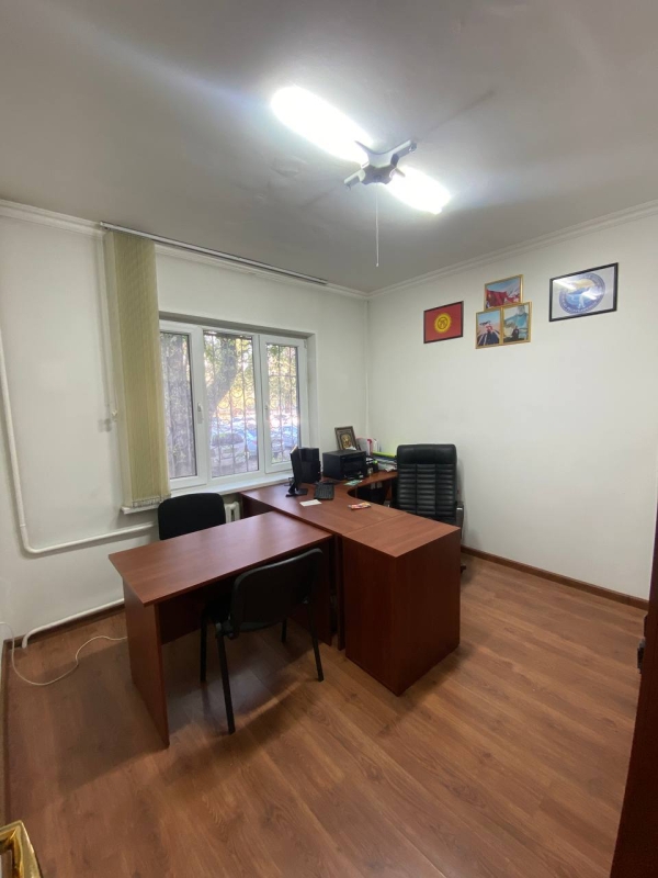 Продаю 4-к помещение (89 м²) в Бишкеке