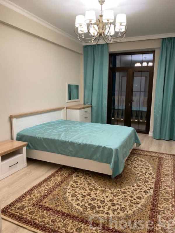 Сдаю 2-к квартиру (61 м²) в Бишкеке