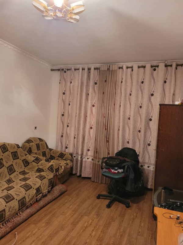 Продаю 2-к квартиру (52.7 м²) в Бишкеке