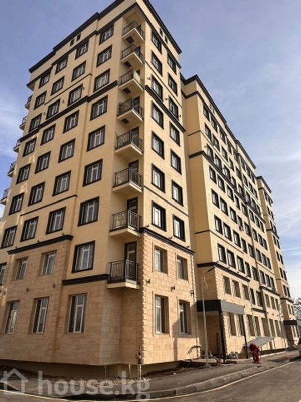 Продаю 2-к квартиру (44 м²) в Бишкеке