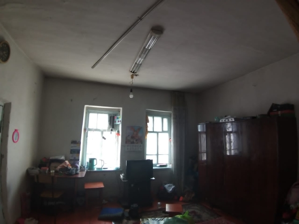 Продаю 3-к дом (60 м²) в Бишкеке