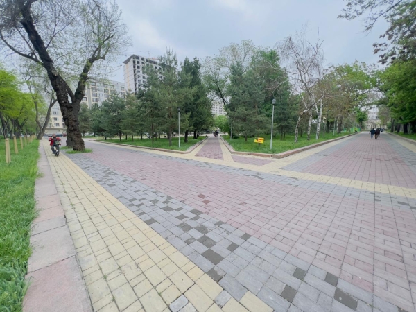 Продаю 3-к квартиру (155 м²) в Бишкеке