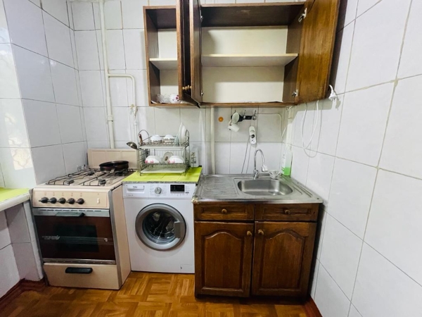 Продаю 2-к квартиру (45 м²) в Бишкеке