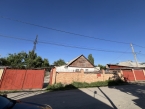 Продаю  участок (11 соток) в Бишкеке