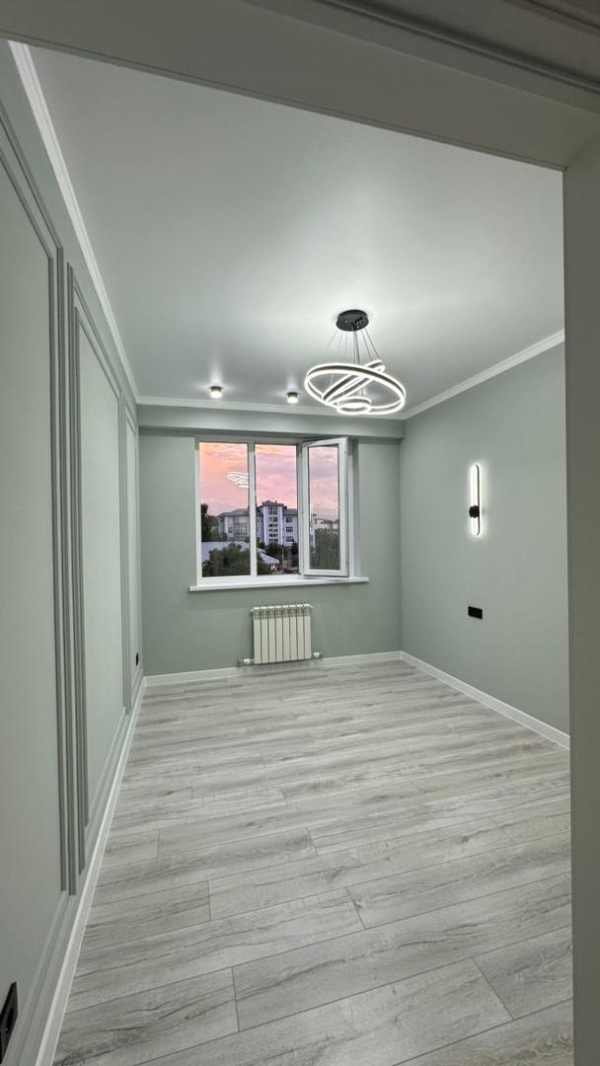 Продаю 2-к квартиру (55 м²) в Бишкеке