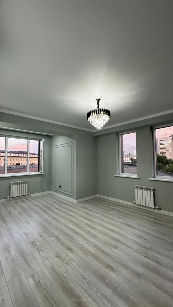 Продаю 2-к квартиру (55 м²) в Бишкеке