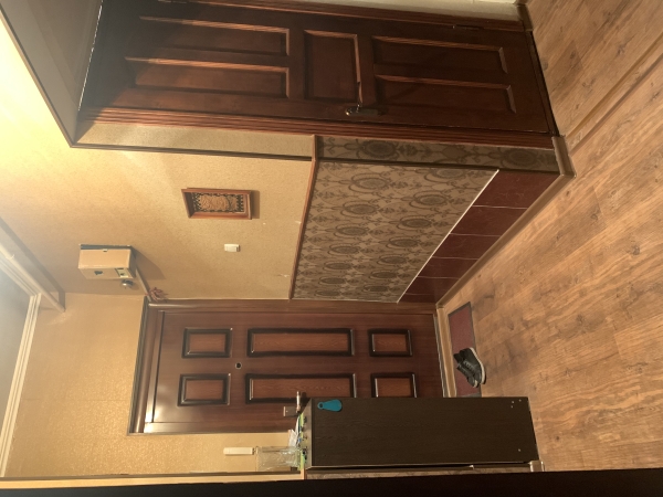 Продаю 3-к квартиру (62 м²) в Бишкеке