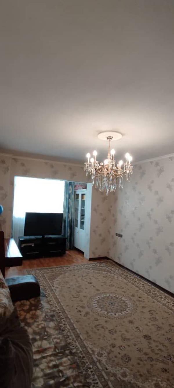 Продаю 3-к квартиру (84 м²) в Бишкеке