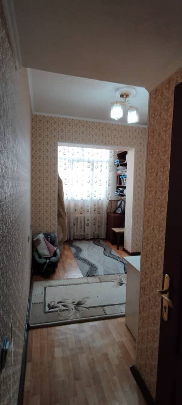 Продаю 3-к квартиру (84 м²) в Бишкеке