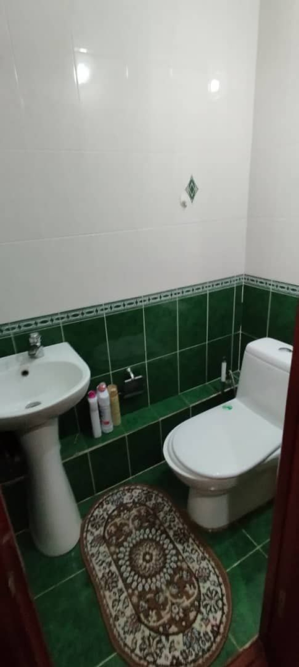 Продаю 3-к квартиру (84 м²) в Бишкеке