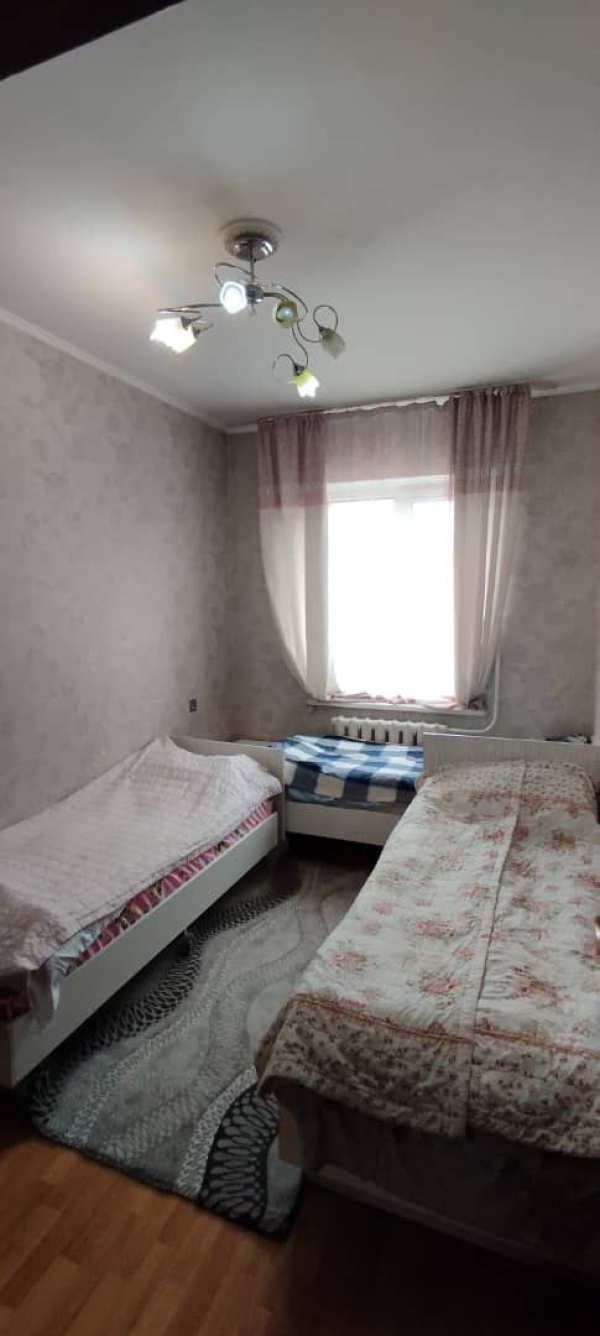 Продаю 3-к квартиру (84 м²) в Бишкеке