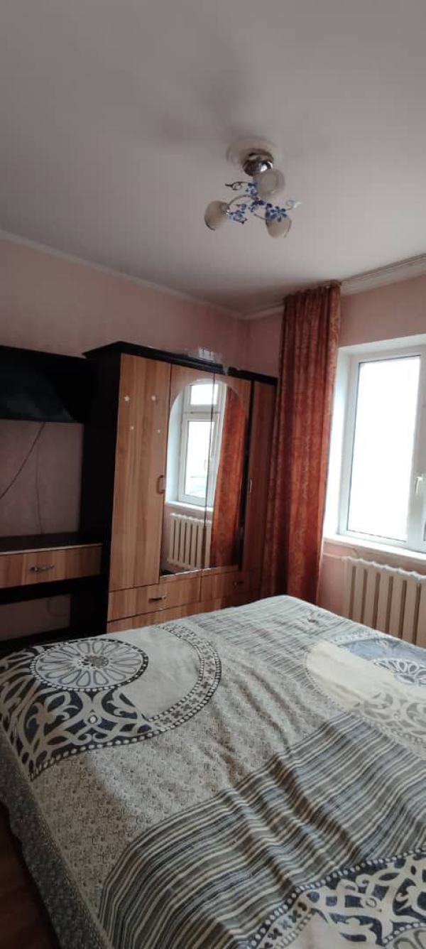 Продаю 3-к квартиру (84 м²) в Бишкеке