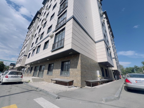 Продаю 1-к помещение (154 м²) в Бишкеке