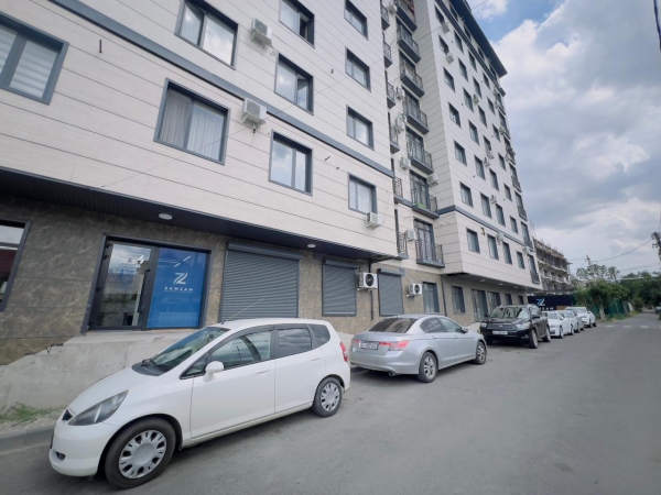 Продаю 2-к помещение (339 м²) в Бишкеке