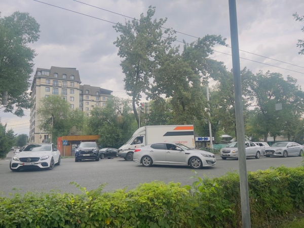 Продаю 2-к помещение (339 м²) в Бишкеке