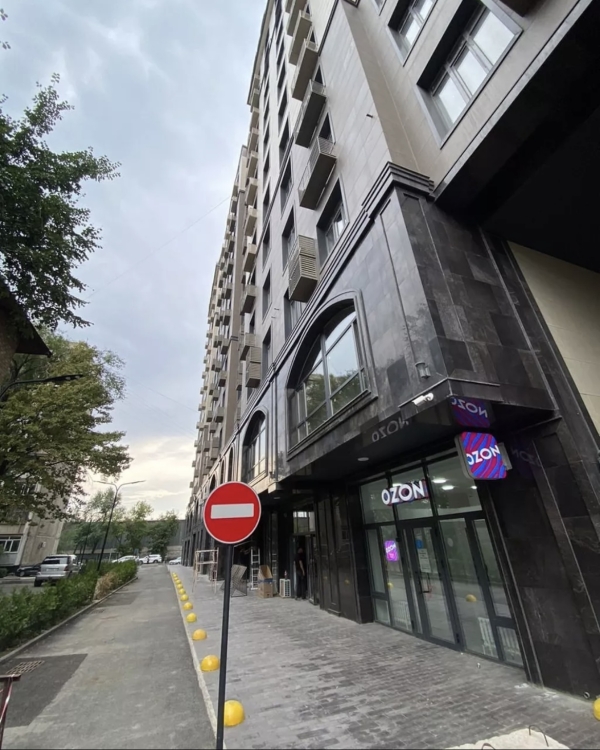 Продаю 2-к квартиру (70 м²) в Бишкеке