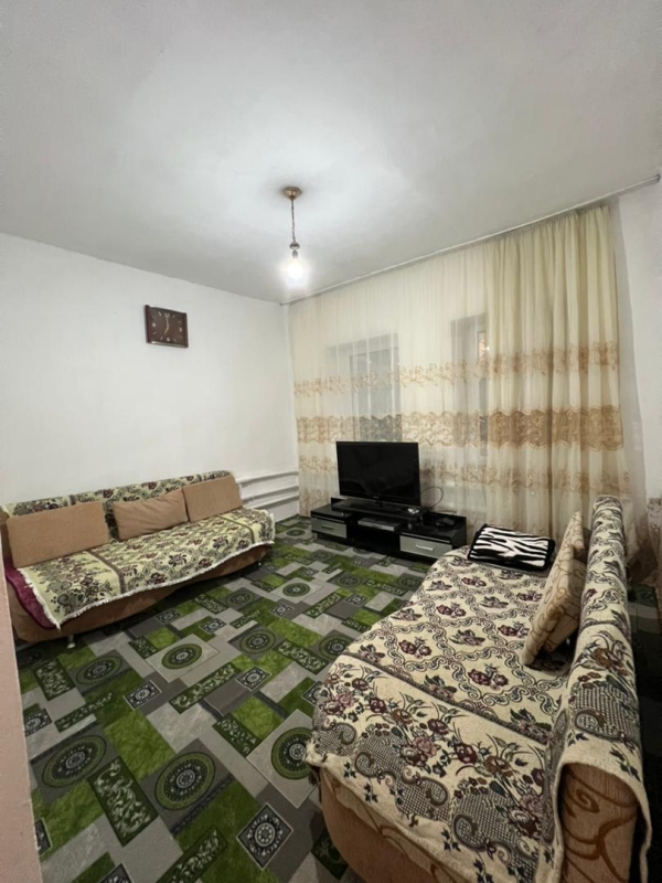 Сдаю 3-к дом (65 м²) в Бишкеке