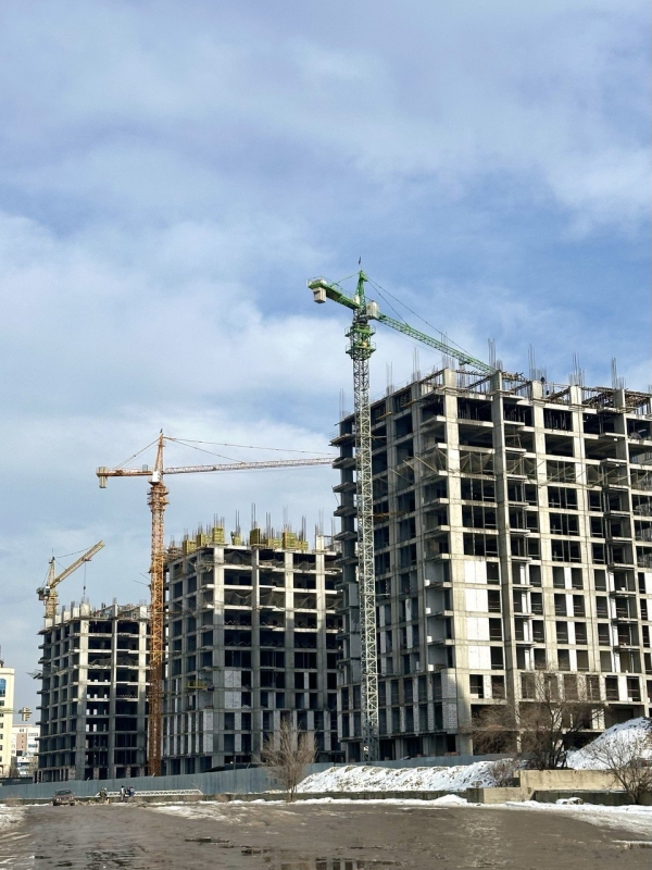 Продаю 4-к квартиру (156 м²) в Бишкеке