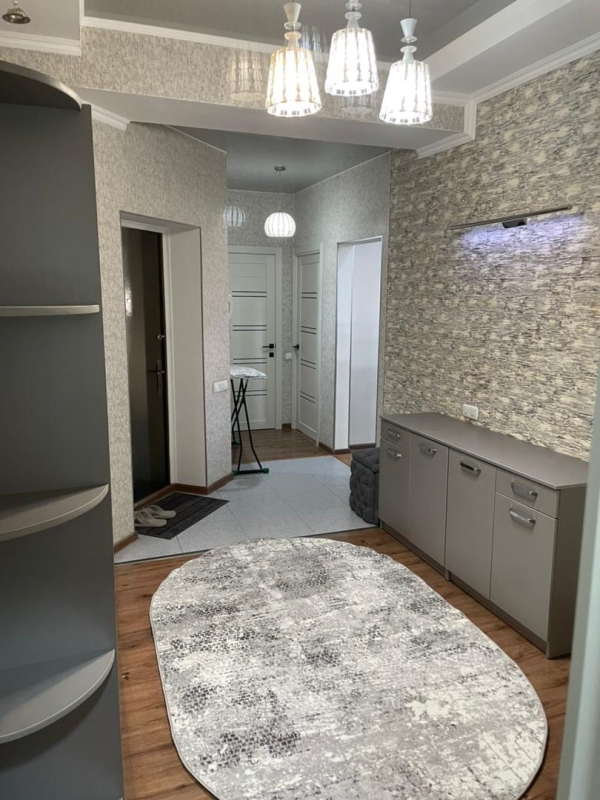 Сдаю 2-к квартиру (70 м²) в Бишкеке