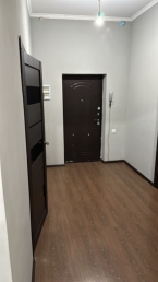 Продаю 2-к квартиру (57 м²) в Бишкеке