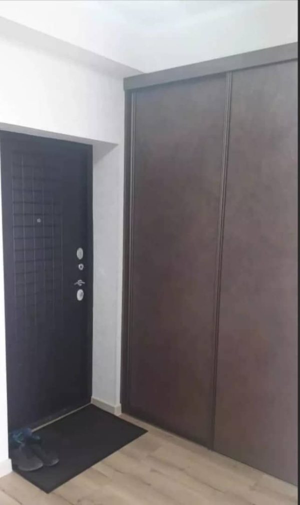 Продаю 1-к квартиру (41 м²) в Бишкеке
