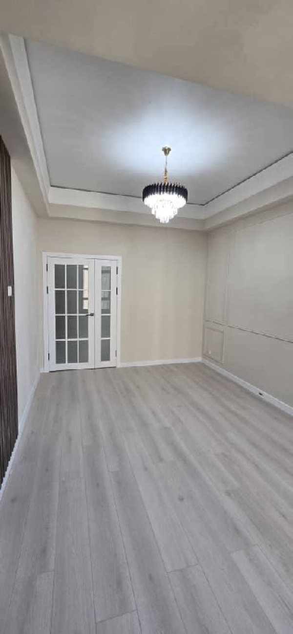 Продаю 1-к квартиру (42 м²) в Бишкеке