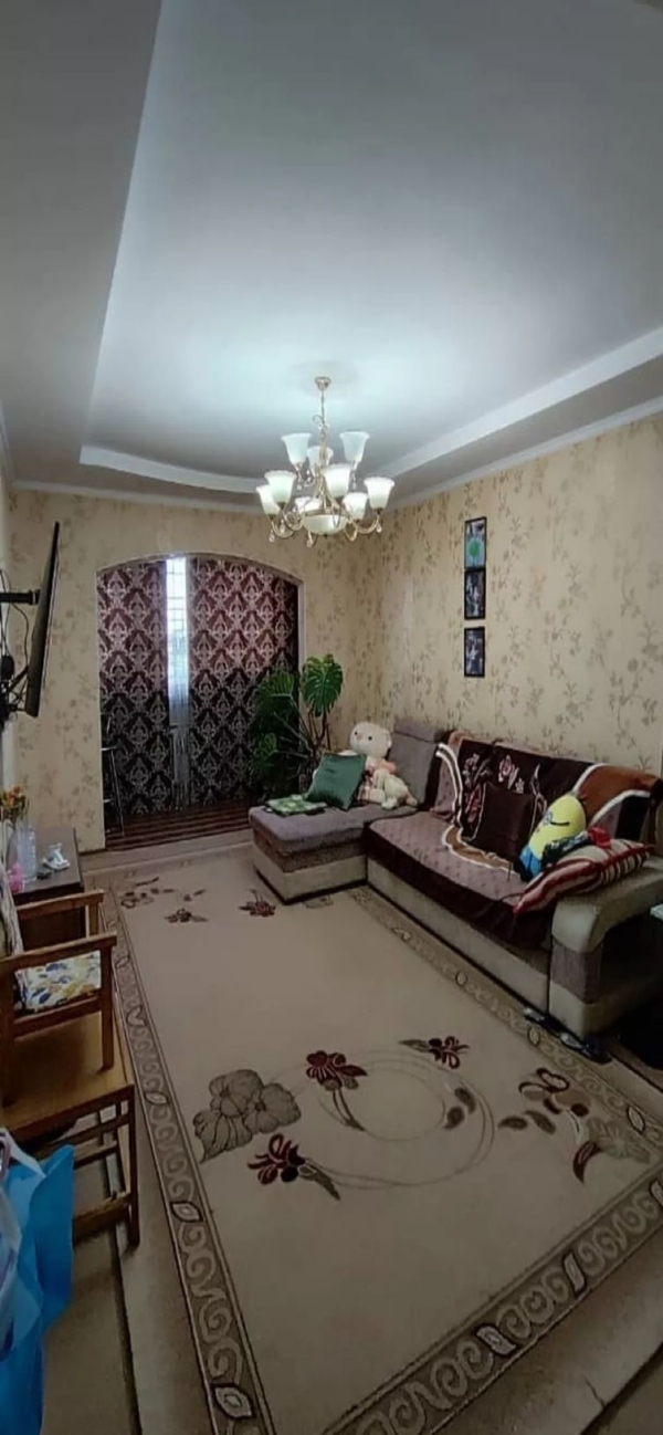 Продаю 2-к квартиру (68 м²) в Бишкеке