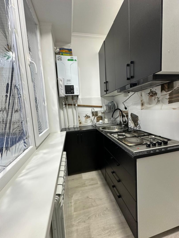 Продаю 1-к квартиру (30 м²) в Бишкеке