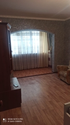 Продаю 1-к квартиру (45 м²) в Бишкеке