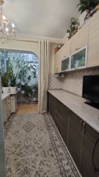 Продаю 1-к квартиру (36 м²) в Бишкеке