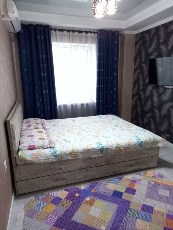 Продаю 3-к квартиру (85 м²) в Бишкеке