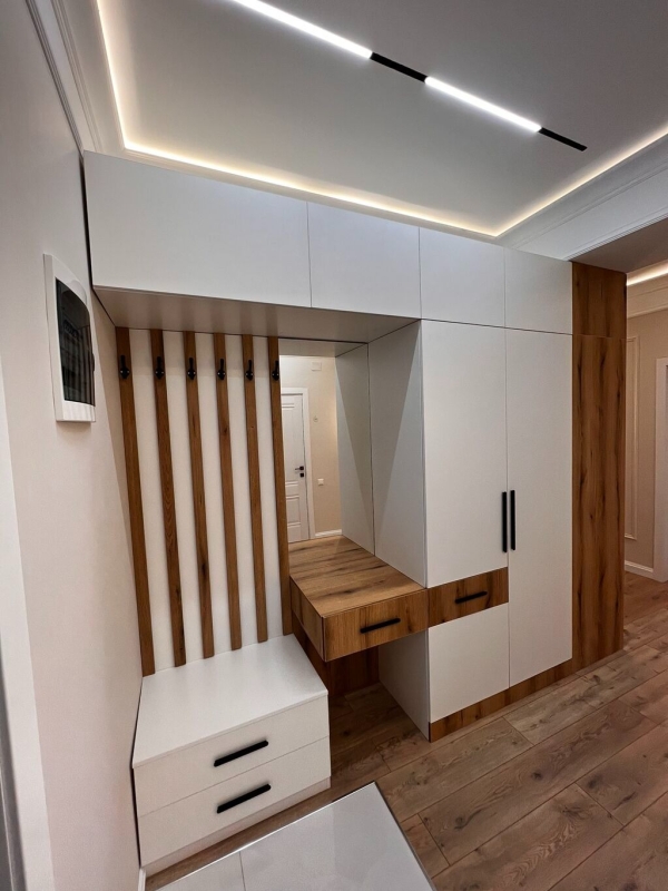 Продаю 3-к квартиру (88 м²) в Бишкеке