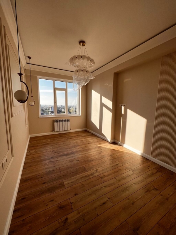 Продаю 3-к квартиру (88 м²) в Бишкеке