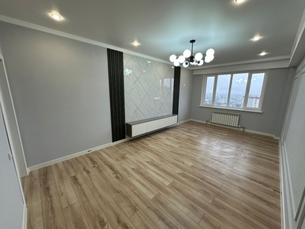 Продаю 2-к квартиру (68 м²) в Бишкеке