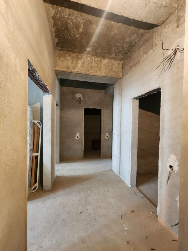 Продаю 4-к квартиру (167 м²) в Бишкеке