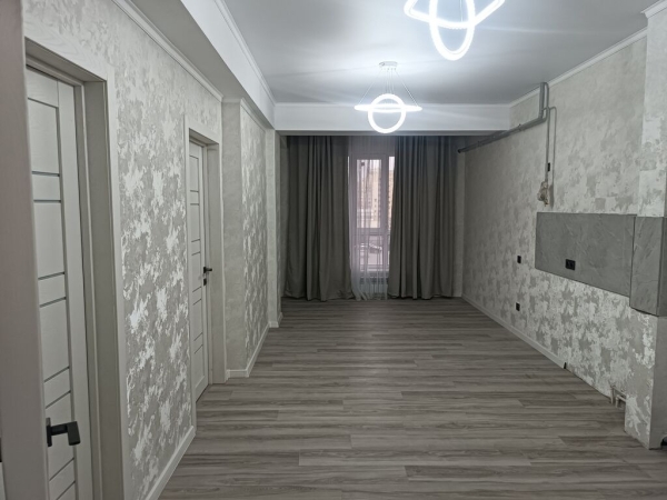 Продаю 1-к квартиру (55 м²) в Бишкеке