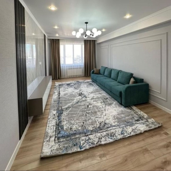 Продаю 2-к квартиру (92000 м²) в Бишкеке