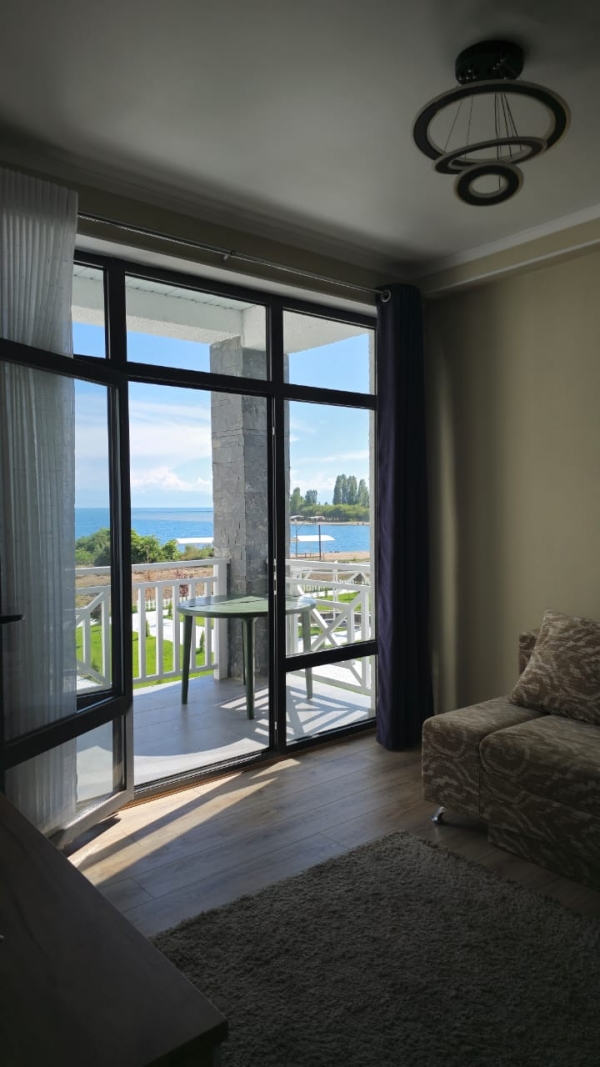 Сдаю 2-к квартиру (50 м²) в Чолпон-Ате